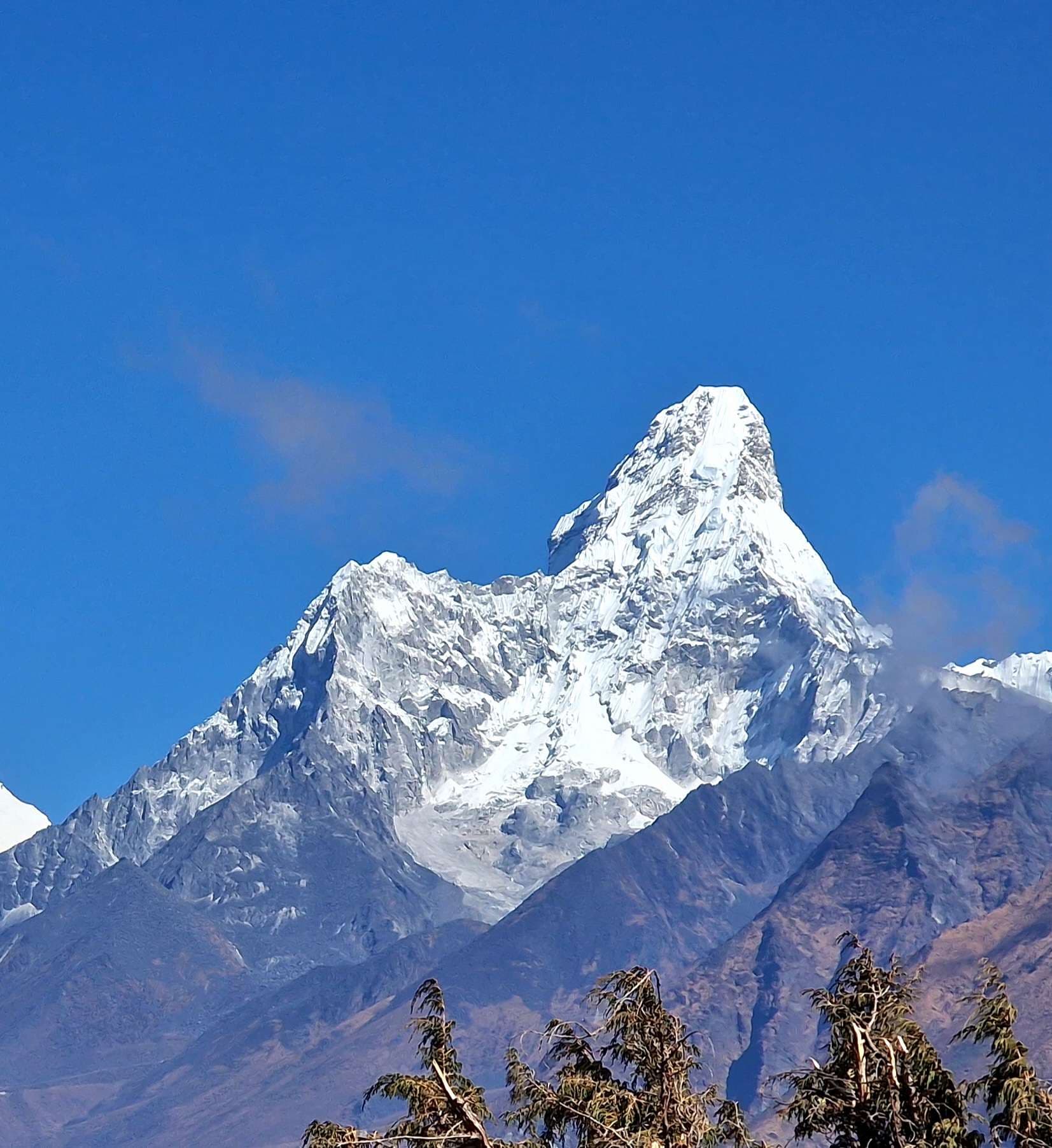 Lobuche East Peak